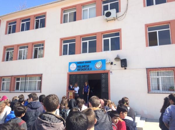 Velimeşe Ortaokulu